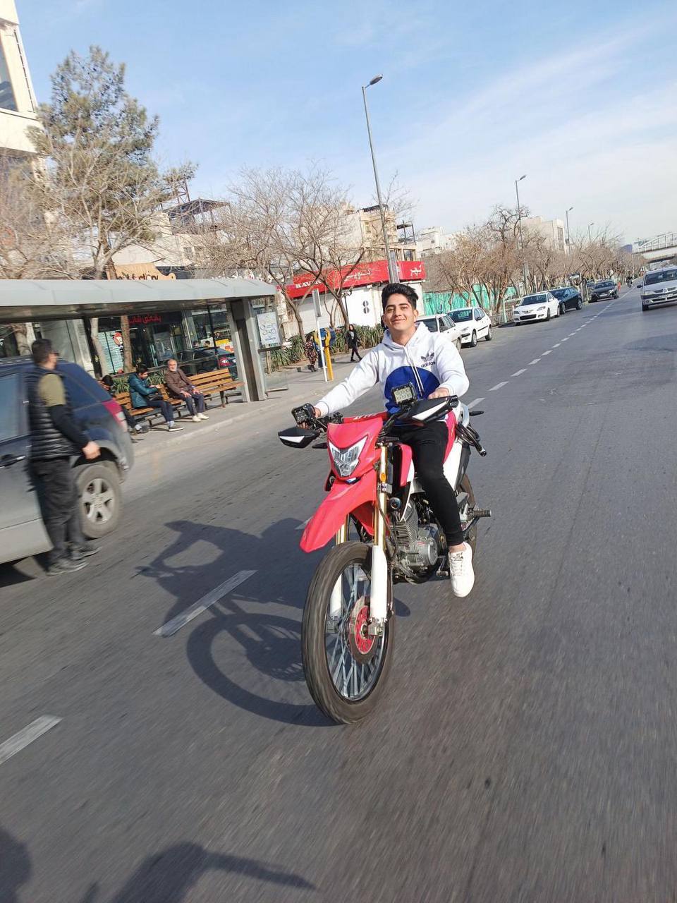 رضا غياثی