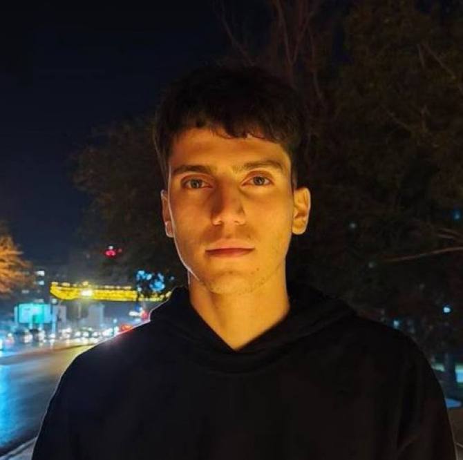 مسیح جلوخانیان