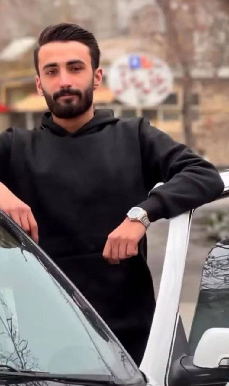 ایمان اسدی