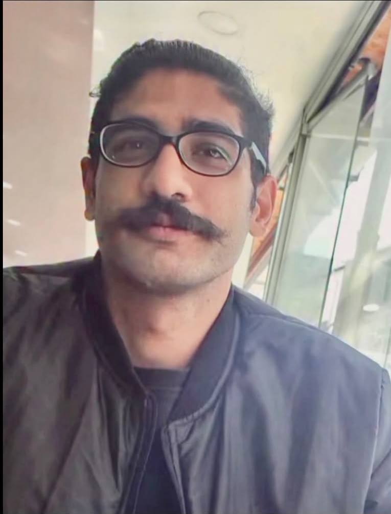 میلاد حسینی