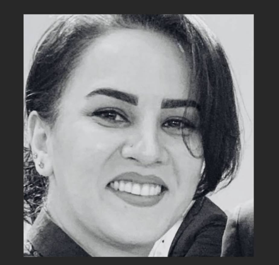 Hajar Es'haki