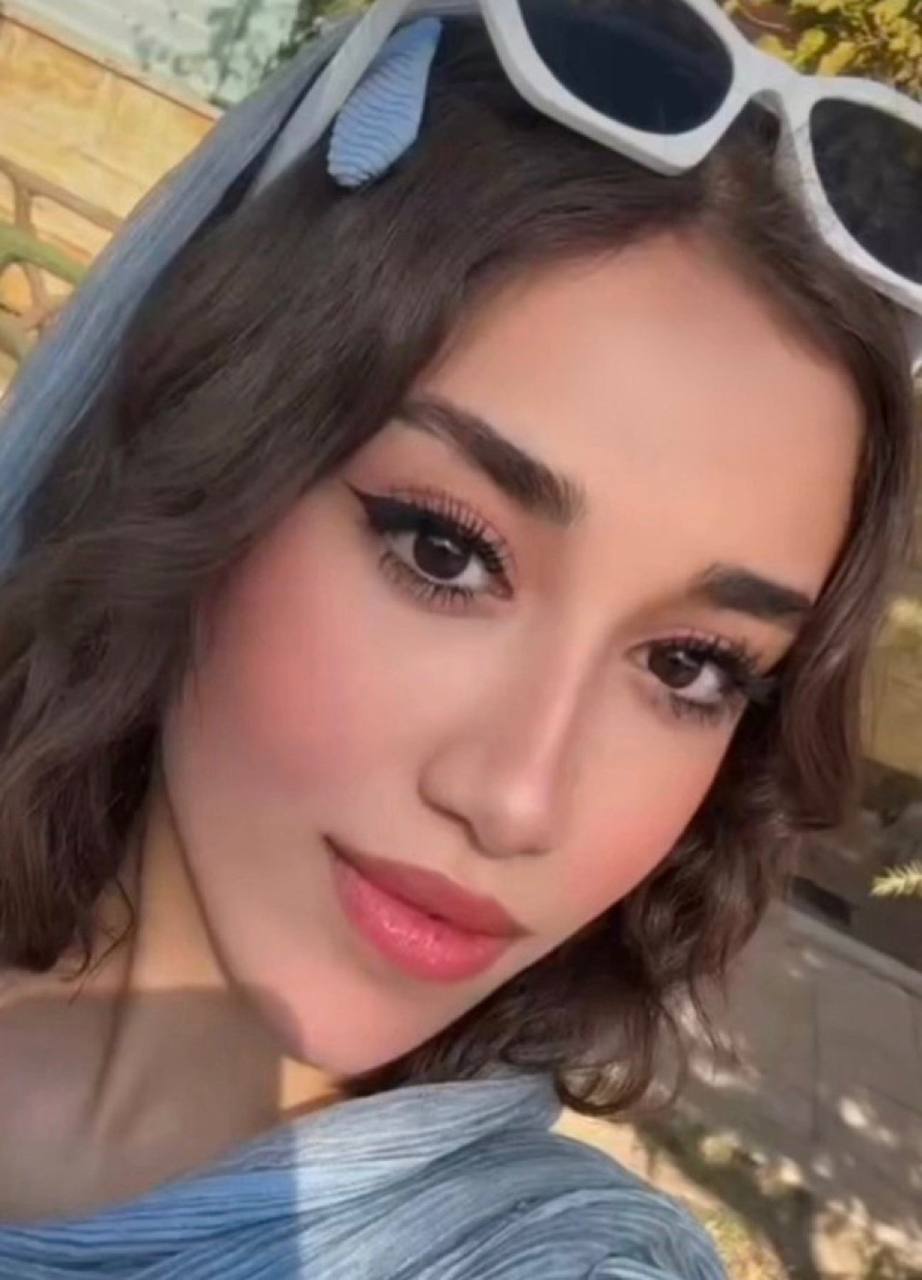 Nazanin Zehra Asmi Khani