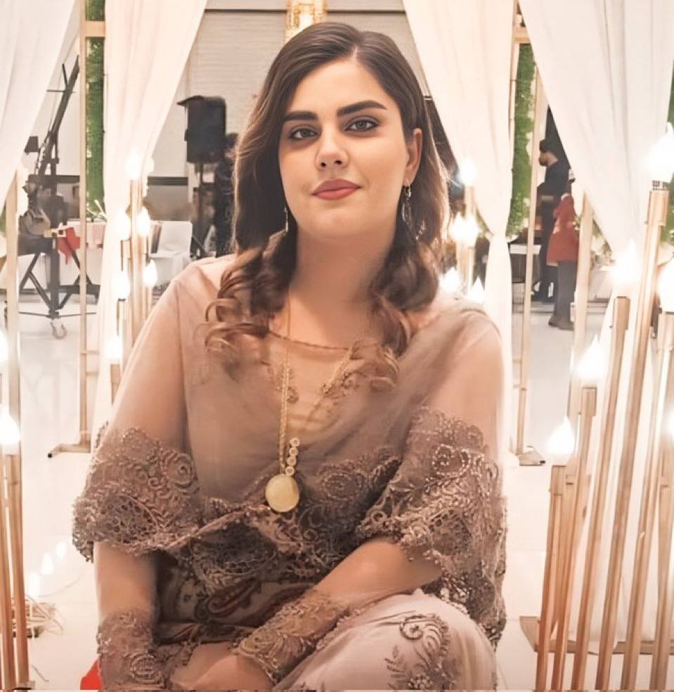 Maryam MahmoudiAazhar